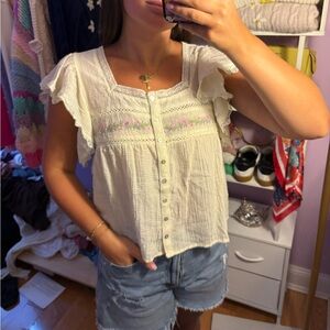 Blu Pepper Cream Ruffled Blouse